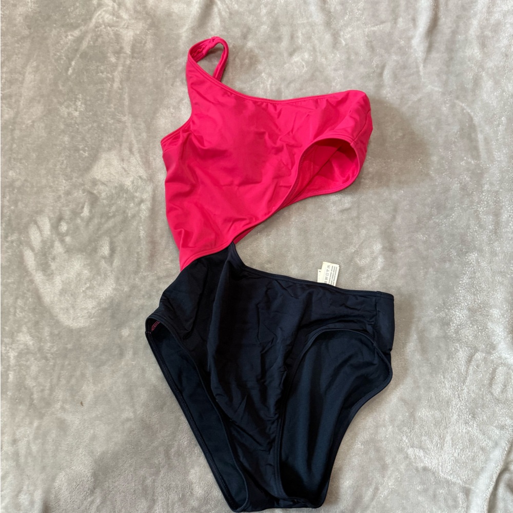 Abercrombie & Fitch Black and pink Bsthing SuitSize M